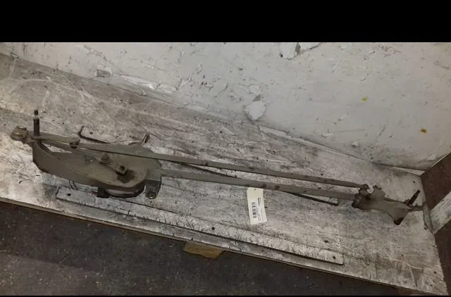 Moteur essuie-glace avant Renault ESPACE IV (JK0-1_) 2.0 (jk0a, jk1d, jk0n) (2005) occasion