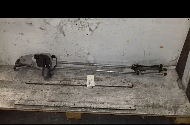 Moteur essuie-glace avant Renault ESPACE IV (JK0-1_) 2.0 (jk0a, jk1d, jk0n) (2005) occasion
