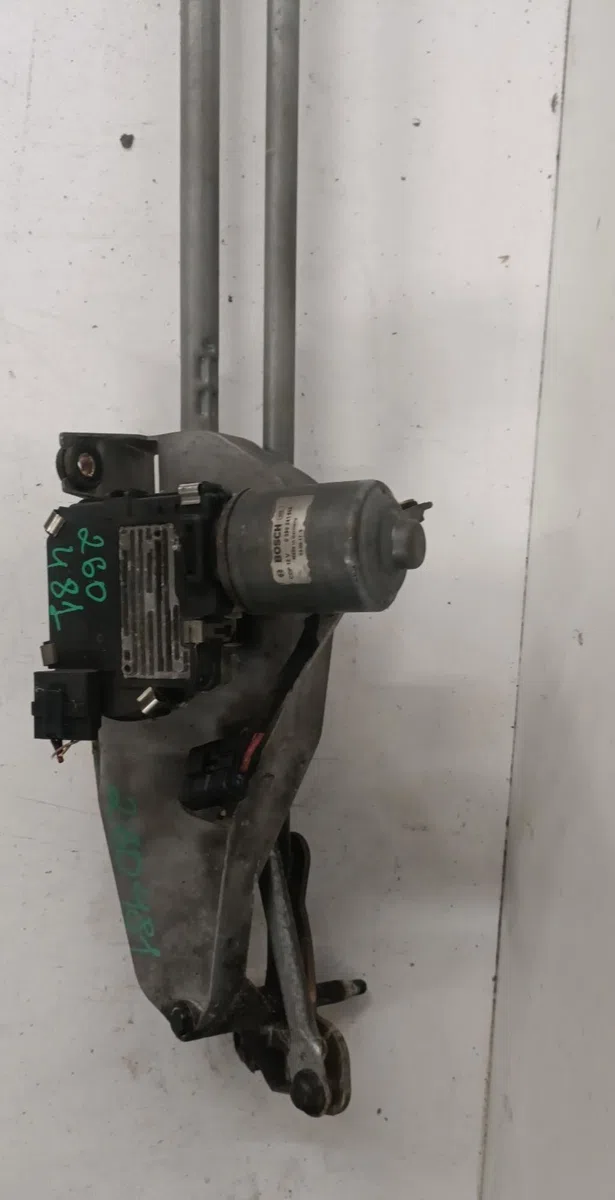 Moteur essuie-glace avant Renault ESPACE IV (JK0-1_) 3.0 dci (jk0j, jk0v) (2002-2006) occasion