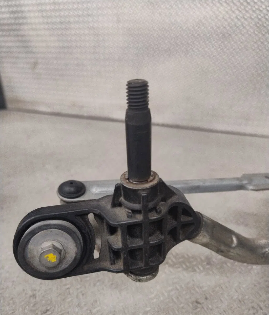 Moteur essuie-glace avant RENAULT FLUENCE  FLUENCE PHASE 1 occasion