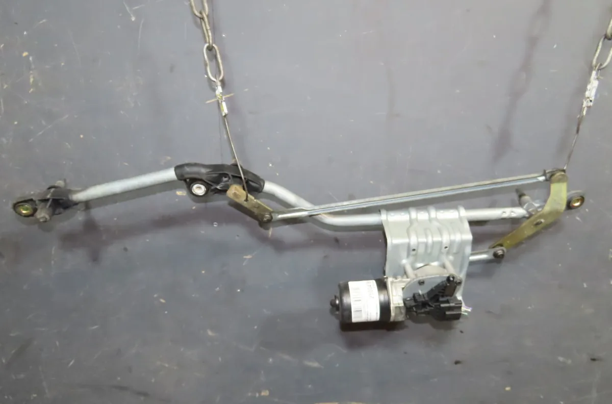 Moteur essuie-glace avant Renault GRAND SCÉNIC II (JM0-1_) 1.9 dci (jm14) (2004-2008) occasion