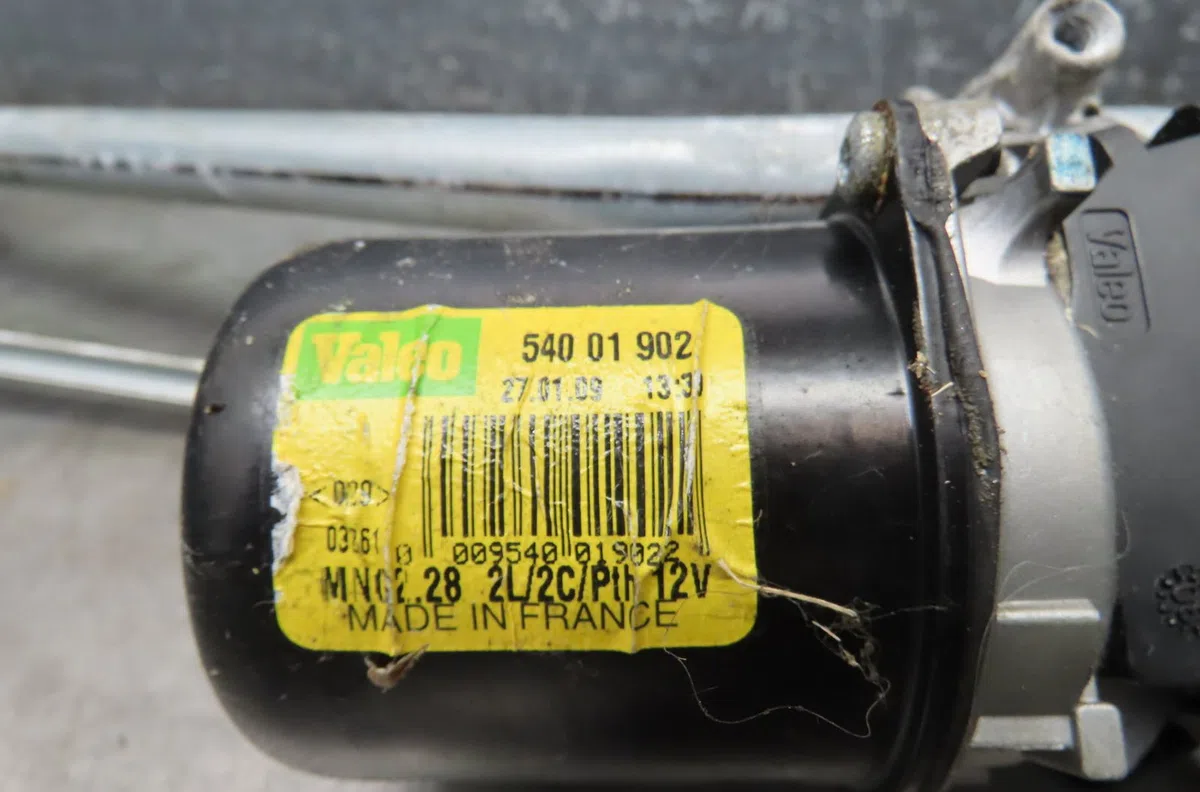 Moteur essuie-glace avant Renault KANGOO BE BOP (KW0-1_) 1.5 dci (kw0f) (2009-2012) occasion