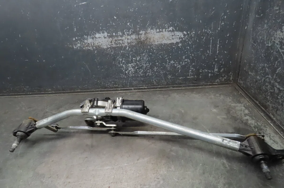 Moteur essuie-glace avant Renault KANGOO BE BOP (KW0-1_) 1.5 dci (kw0f) (2009-2012) occasion
