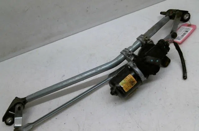 Moteur essuie-glace avant Renault KANGOO Express (FW0-1_) 1.5 dci 75 (fw07, fw10, fw04) (2010) 4 portes occasion
