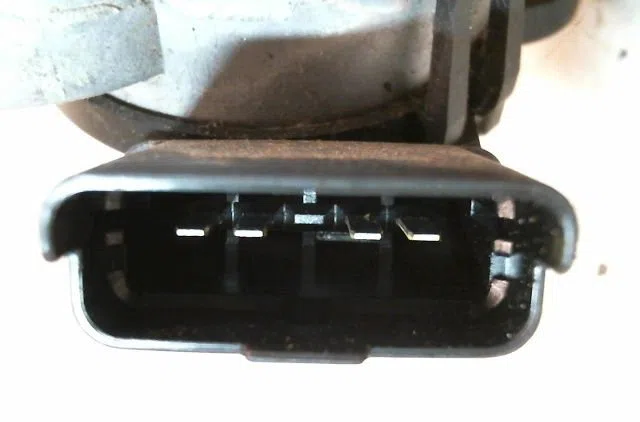 Moteur essuie-glace avant Renault KANGOO - GRAND KANGOO II (KW0-1_) 1.2 tce 115 (kw02, kw14) (2013) occasion