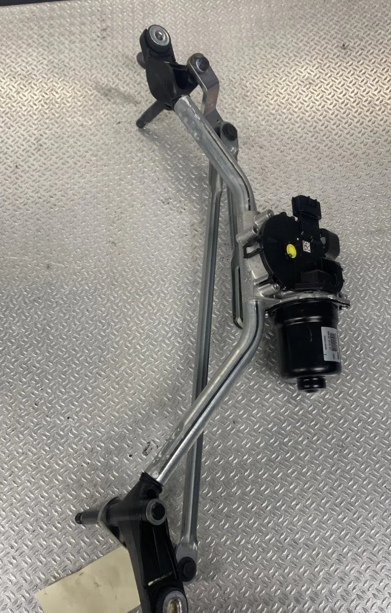 Moteur essuie-glace avant Renault KANGOO III Monospace Tce 130 (kjmb) (2021) occasion