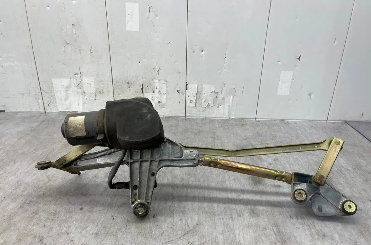Moteur essuie-glace avant RENAULT LAGUNA 1 PHASE 1 occasion