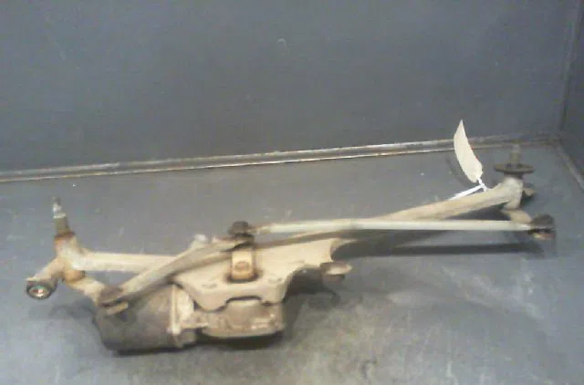 Moteur essuie-glace avant Renault LAGUNA I (B56_, 556_) 1.9 dti (b56j) (1997-2001) occasion
