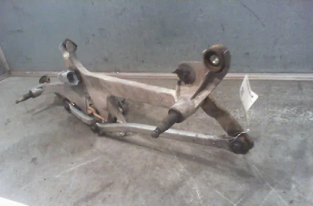 Moteur essuie-glace avant RENAULT LAGUNA occasion