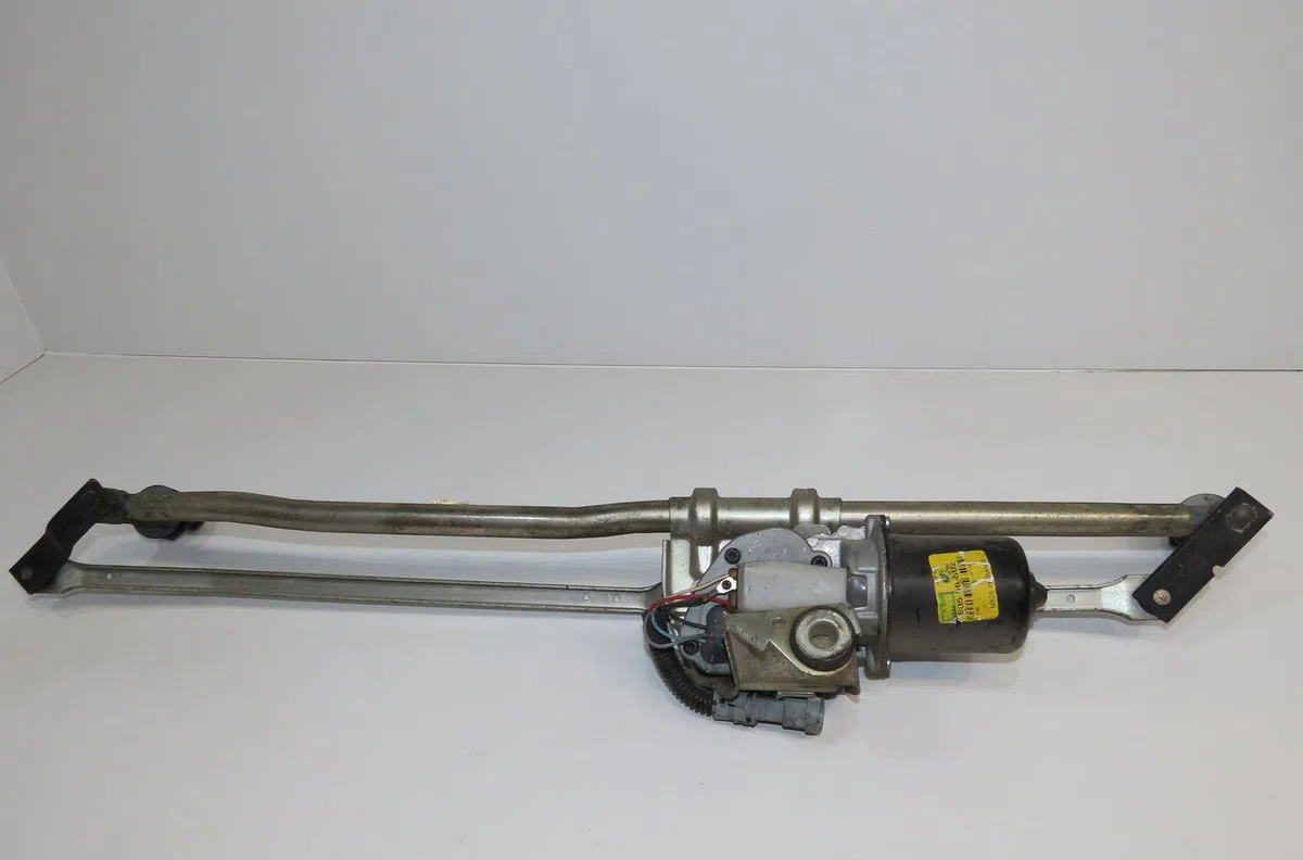 Moteur essuie-glace avant RENAULT MASTER II 2007 occasion