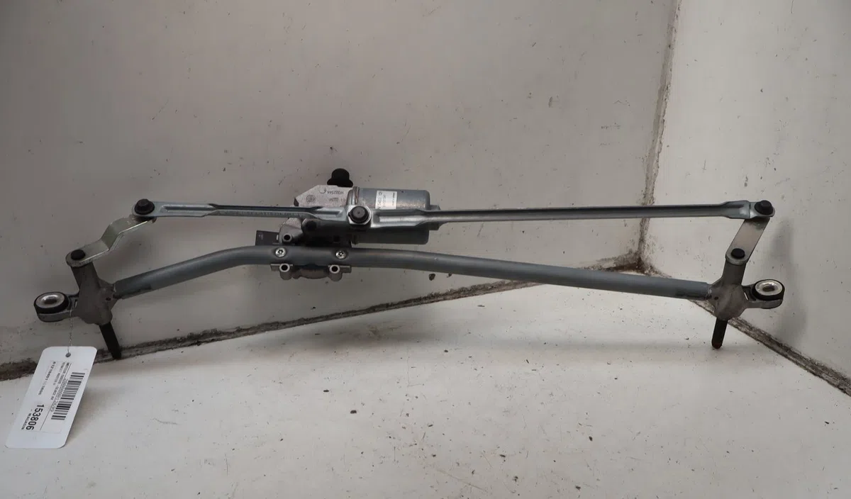 Moteur essuie-glace avant RENAULT MASTER III  2.3 DCI 145ch occasion