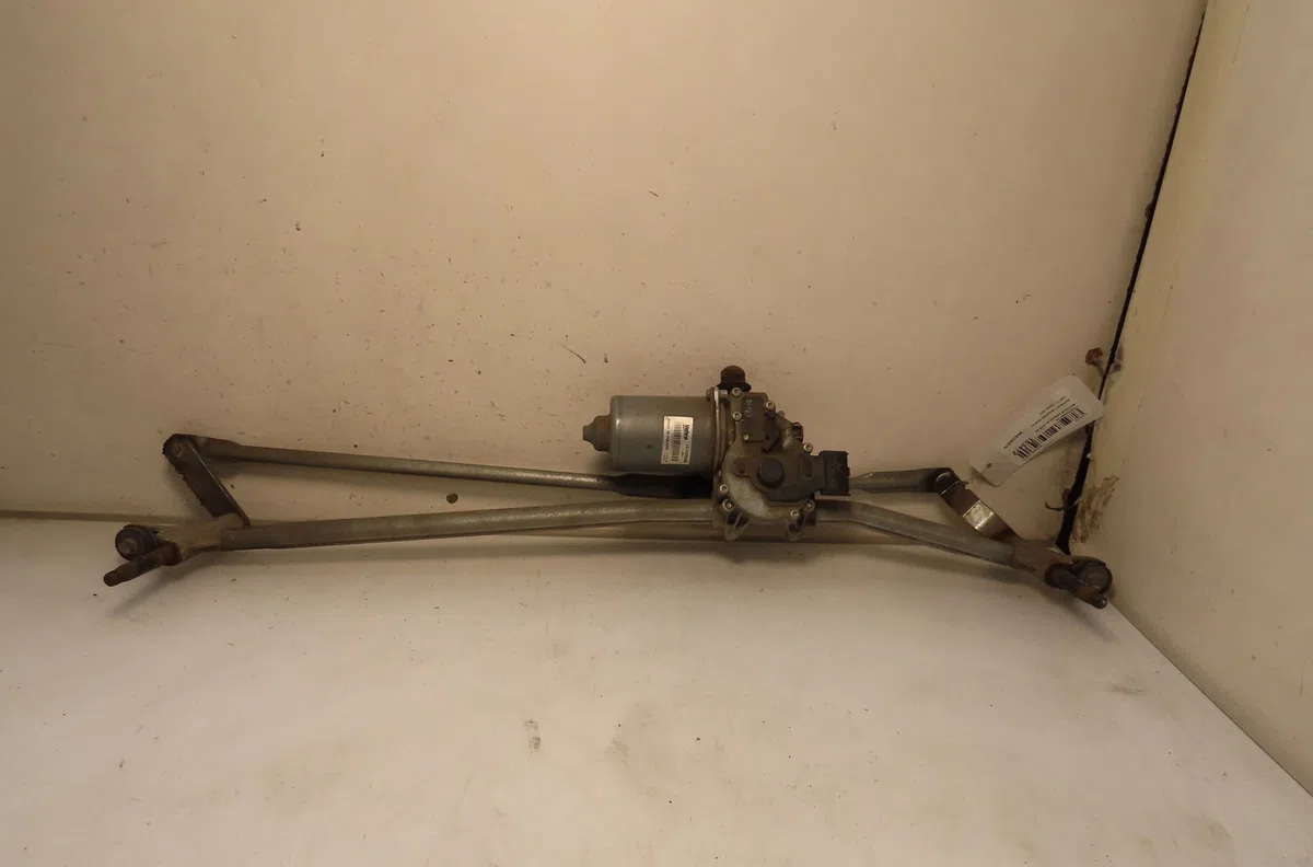 Moteur essuie-glace avant Renault MASTER III Camionnette (FV) 2.3 dci 150 fwd (fv0f, fv03) (2013) occasion