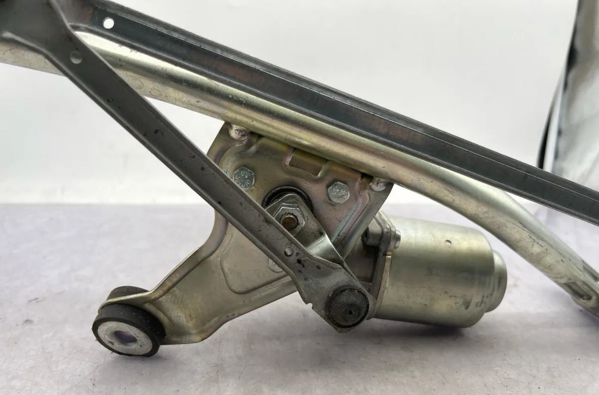 Moteur essuie-glace avant RENAULT MEGANE 2 PHASE 2 occasion