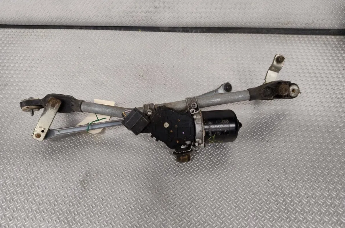 Moteur essuie-glace avant RENAULT MEGANE 3  MEGANE 3 PHASE 1 COUPE occasion