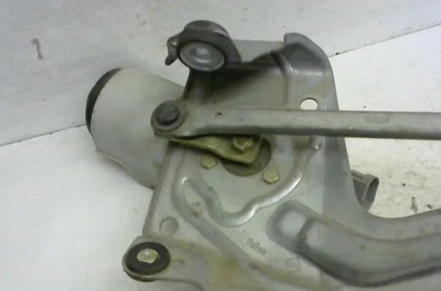 Moteur essuie-glace avant Renault MEGANE I (BA0-1_) 1.6 16v (ba04, ba0b, ba11, ba1j, ba16, ba19, ba1k, ba1v,... (1999-20