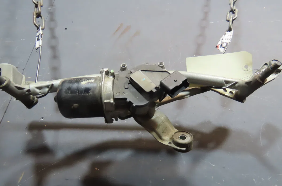 Moteur essuie-glace avant Renault MEGANE II Break (KM0-1_) 1.9 dci (2005-2009) occasion