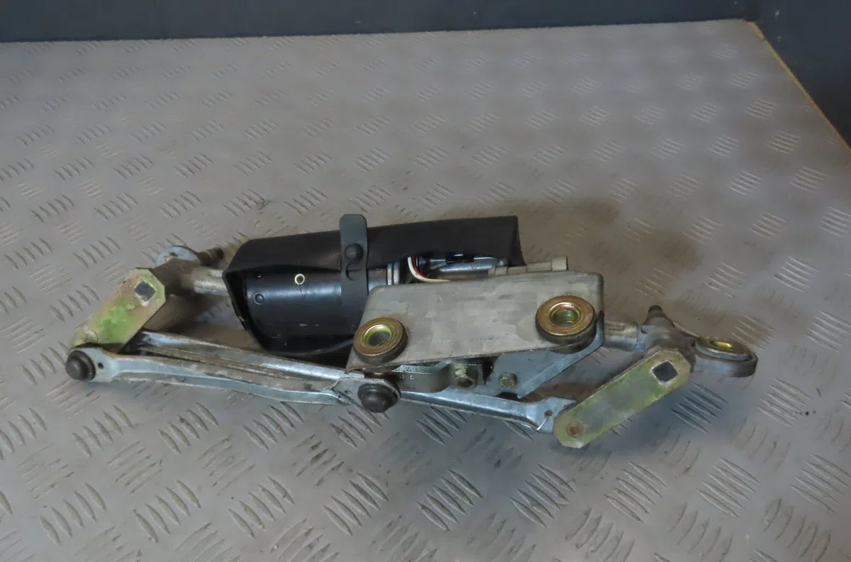 Moteur essuie-glace avant Renault MEGANE Scenic (JA0-1_) 1.6 16v (ja0b, ja04, ja11, ja00) (1998-1999) occasion