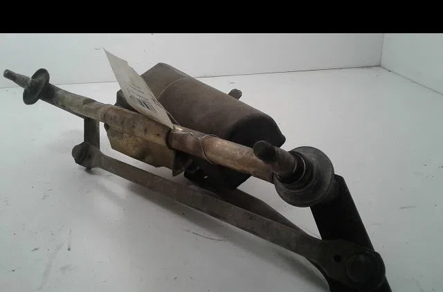 Moteur essuie-glace avant Renault MEGANE Scenic (JA0-1_) 1.6 e (ja0f) (1996-1999) occasion