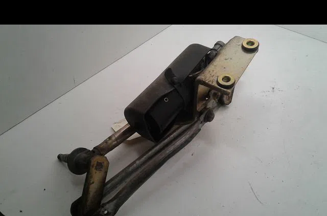 Moteur essuie-glace avant Renault MEGANE Scenic (JA0-1_) 1.6 e (ja0f) (1996-1999) occasion