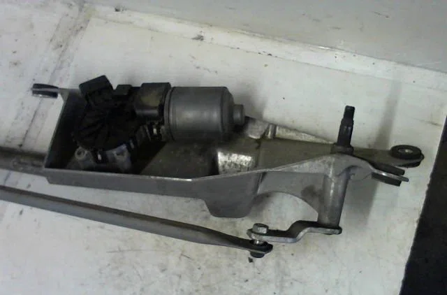 Moteur essuie-glace avant RENAULT MODUS 2005 occasion