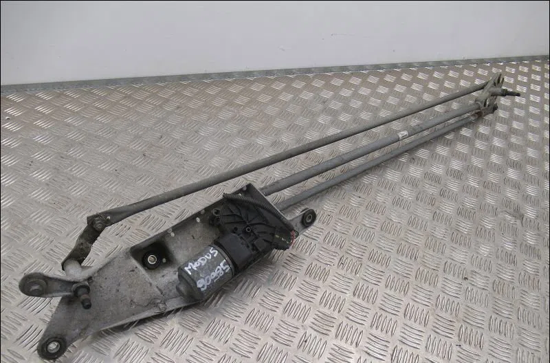Moteur essuie-glace avant Renault MODUS - GRAND MODUS (F-JP0_) 1.5 dci (fp0g, jp0g) (2004) occasion