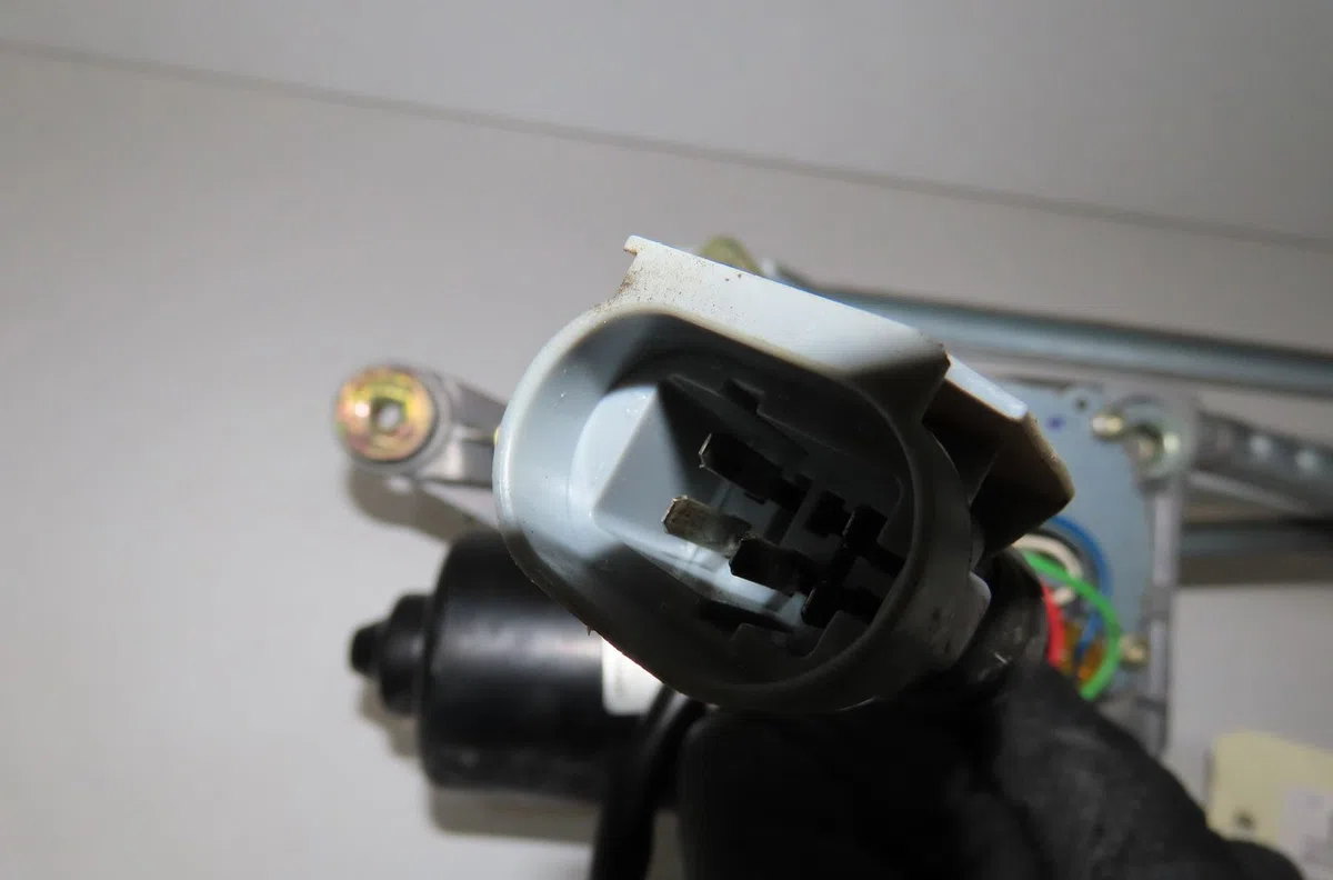 Moteur essuie-glace avant Renault SAFRANE II (B54_) 2.0 16v (b54l) (1996-2000) occasion