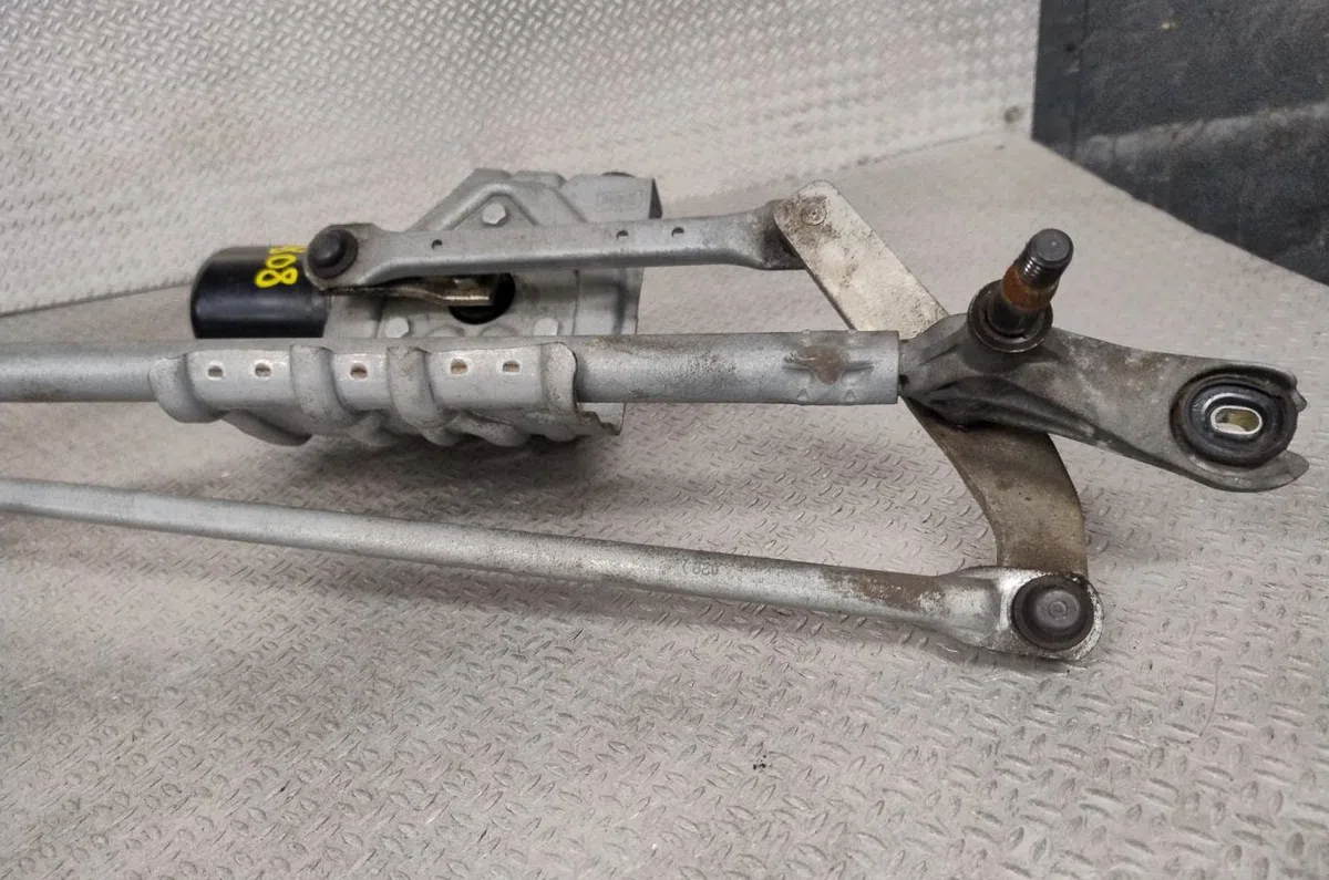 Moteur essuie-glace avant RENAULT SCENIC 2  0 occasion