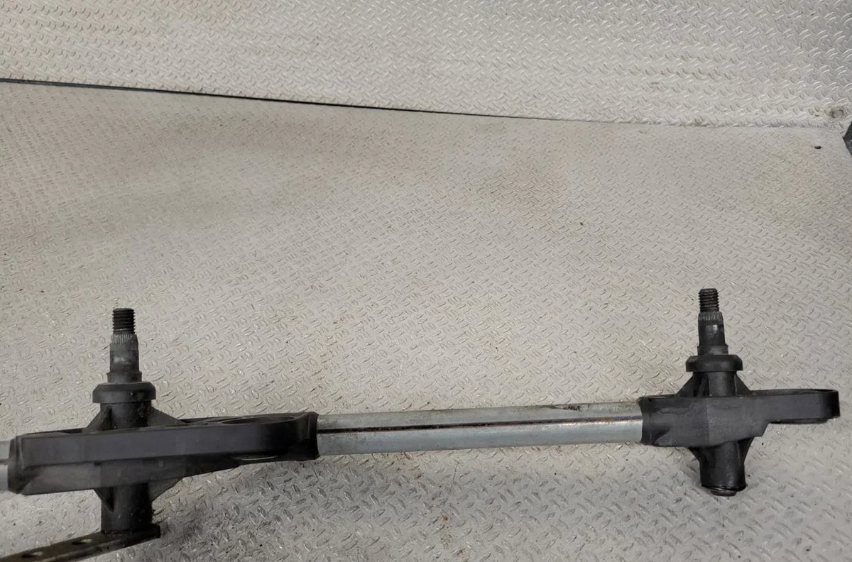 Moteur essuie-glace avant RENAULT SCENIC 2  SCENIC 2 PHASE 2 occasion