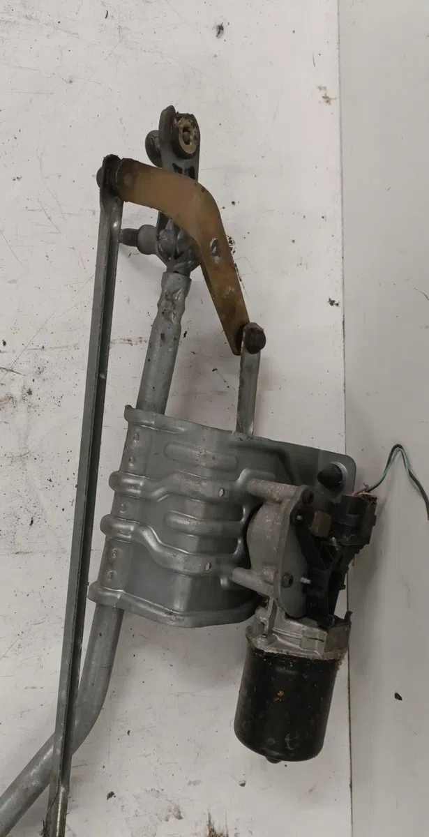Moteur essuie-glace avant Renault SCÉNIC II (JM0-1_) 1.5 dci (jm1e, jm16) (2005-2008) 5 portes occasion