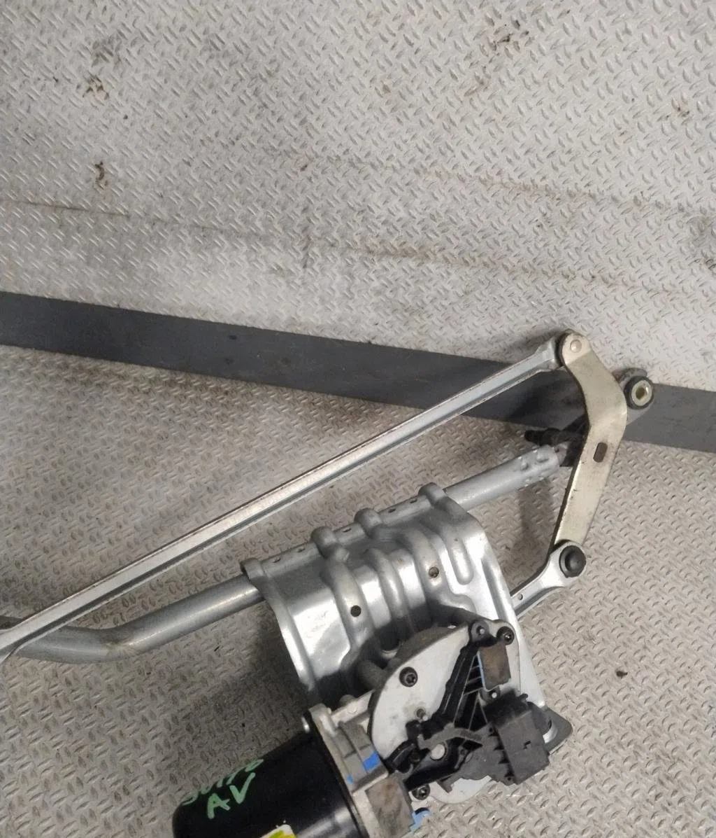 Moteur essuie-glace avant Renault SCÉNIC II (JM0-1_) 1.5 dci (jm1f) (2005-2008) occasion