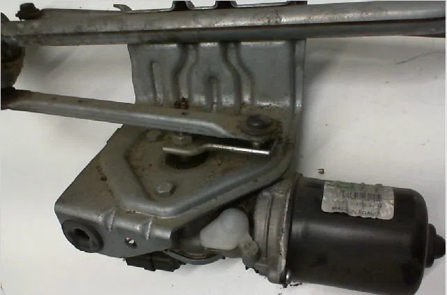 Moteur essuie-glace avant RENAULT SCENIC II Phase 2 09-2006--04-2009 1.9 DCI 130ch occasion