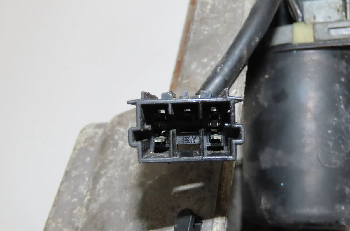 Moteur essuie-glace avant Renault TWINGO I (C06_) 1.2 (c063, c064) (1993-1996) 3 portes occasion