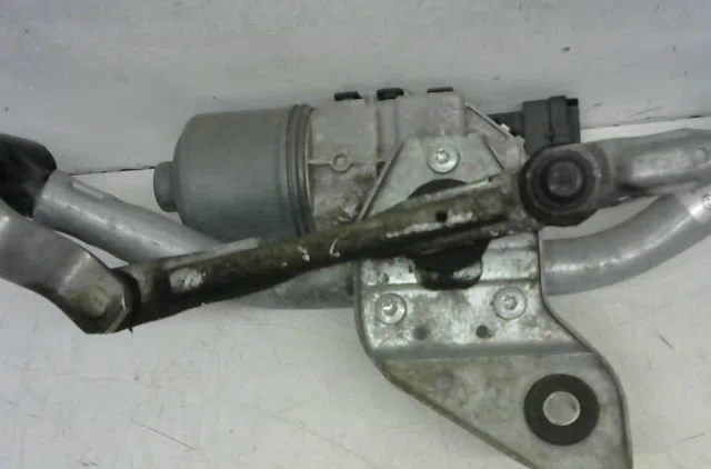 Moteur essuie-glace avant Renault TWINGO II (CN0_) 1.6 rs (cn0n, cn0r, cn0s) (2008-2014) occasion