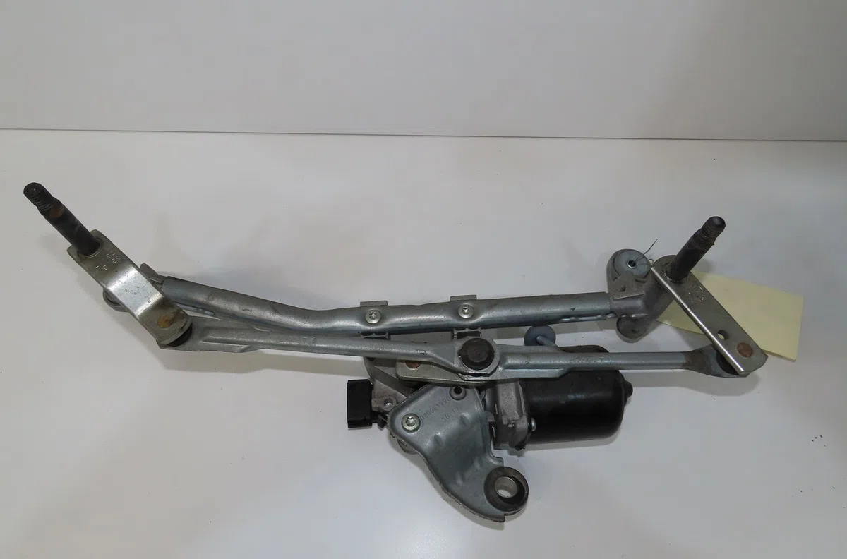 Moteur essuie-glace avant Renault TWINGO III (BCM_, BCA_) 1.0 sce 70 (bcmb) (2015) 5 portes occasion