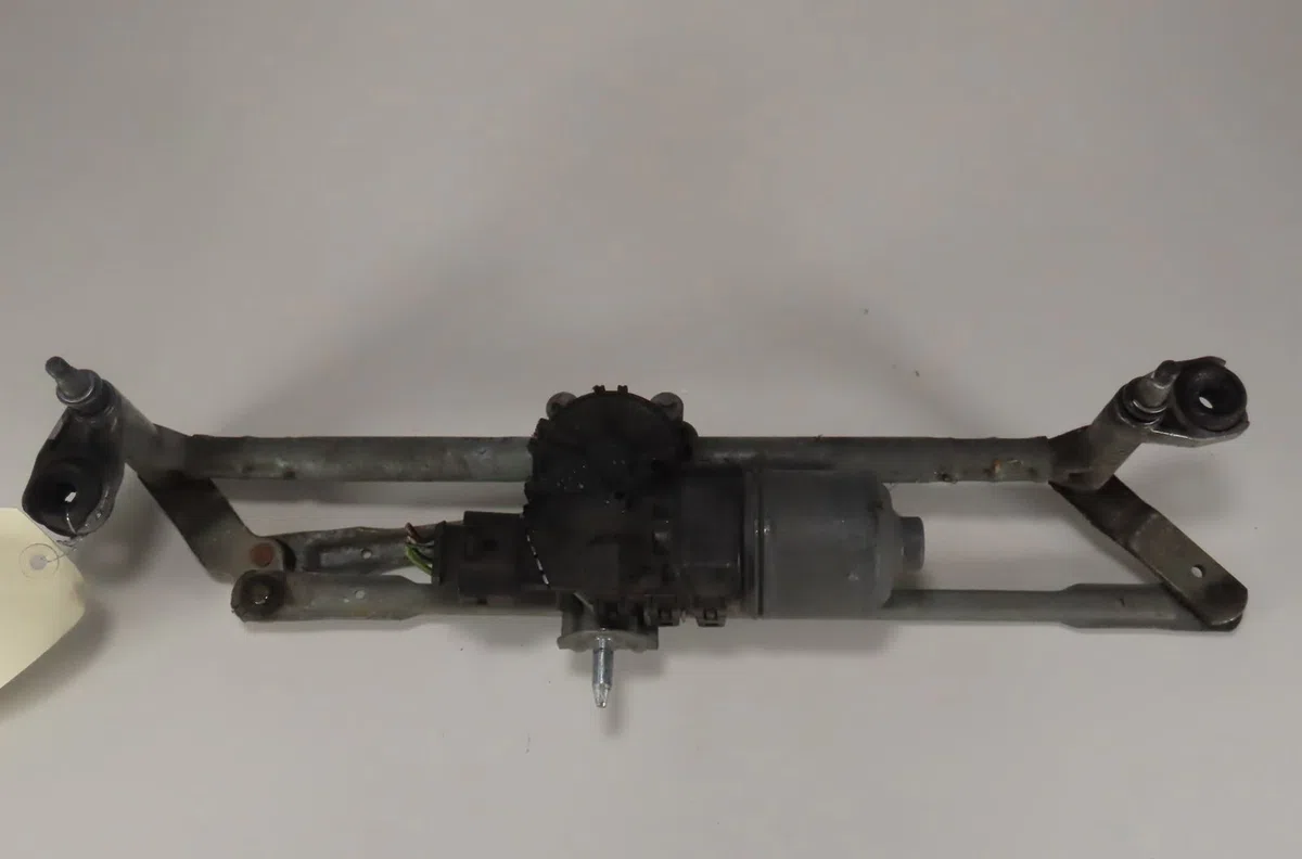 Moteur essuie-glace avant Seat IBIZA IV (6J5, 6P1) 1.4 tdi (2008-2010) 5 portes occasion