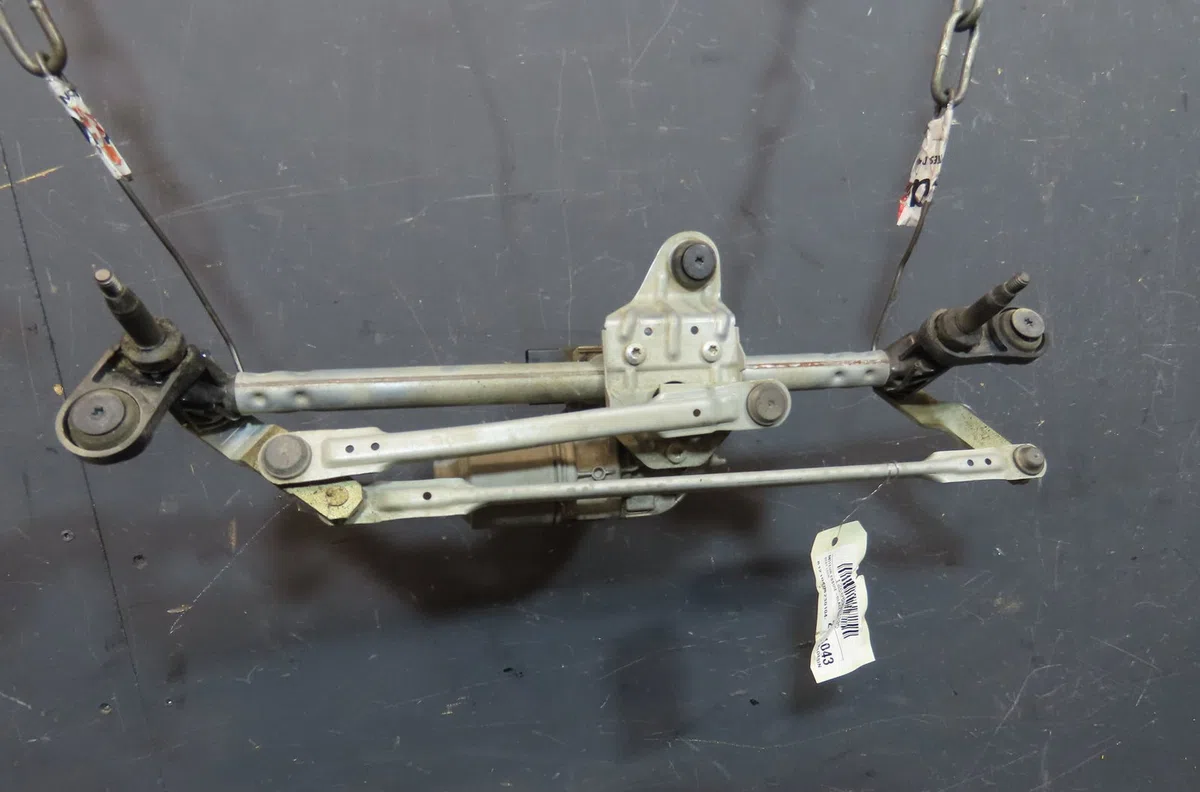 Moteur essuie-glace avant Seat LEON (5F1) 1.5 tsi (2018-2020) occasion