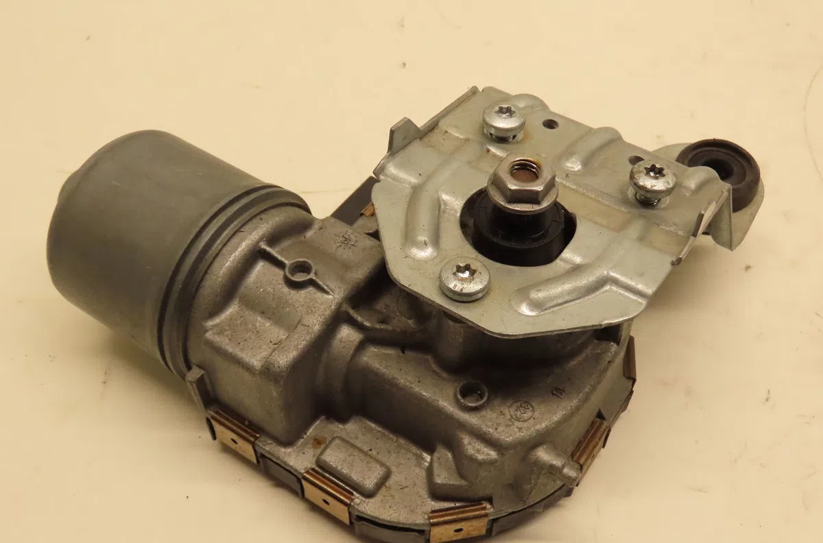 Moteur essuie-glace avant Seat LEON ST (5F8) 1.5 tsi (2018-2020) occasion