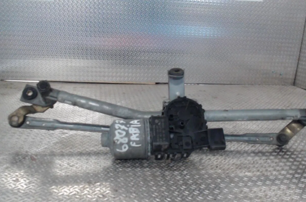 Moteur essuie-glace avant SKODA FABIA 1  FABIA 1 PHASE 2 occasion