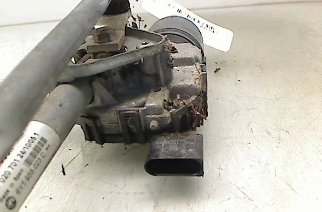 Moteur essuie-glace avant SKODA FABIA 2005 occasion