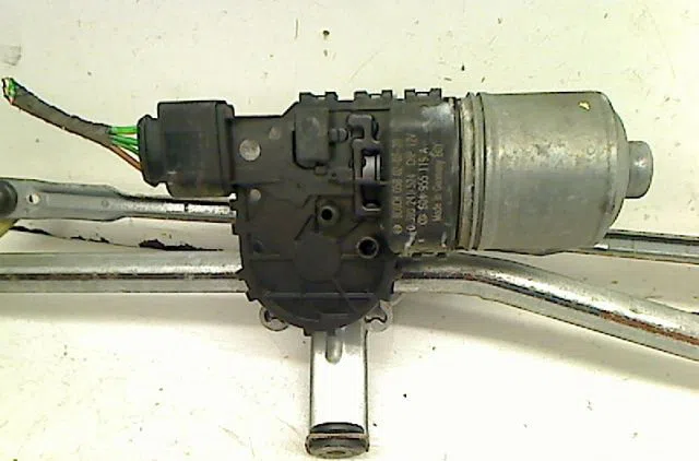 Moteur essuie-glace avant Skoda FABIA I (6Y2) 1.9 sdi (1999-2008) 5 portes occasion