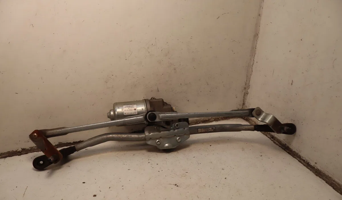 Moteur essuie-glace avant Skoda FABIA II (542) 1.6 tdi (2010-2014) occasion