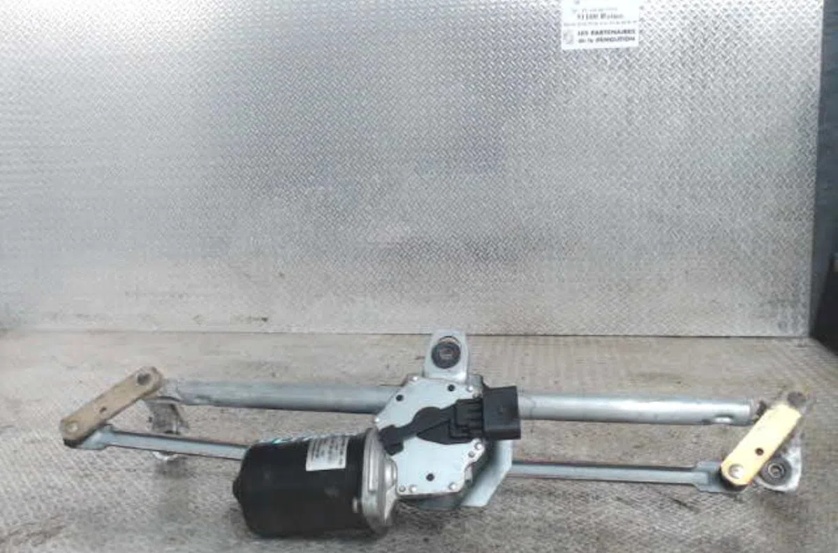 Moteur essuie-glace avant Skoda OCTAVIA I (1U2) 1.9 tdi (1996-2010) occasion