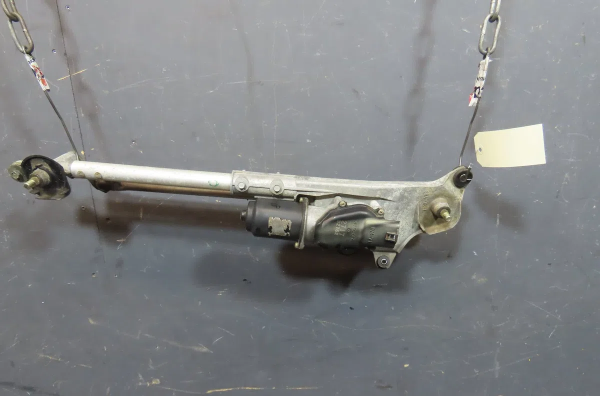 Moteur essuie-glace avant Subaru FORESTER (SG_) 2.0 awd (sg5) (2002-2005) occasion