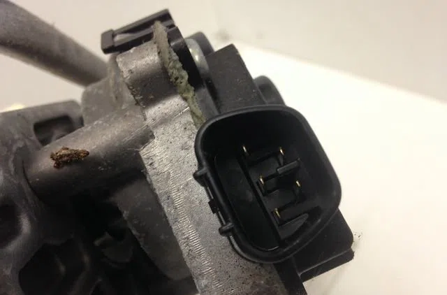 Moteur essuie-glace avant SUZUKI SX4 I 2012 occasion