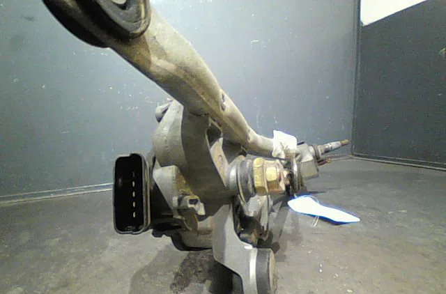 Moteur essuie-glace avant TOYOTA AYGO 2006 occasion