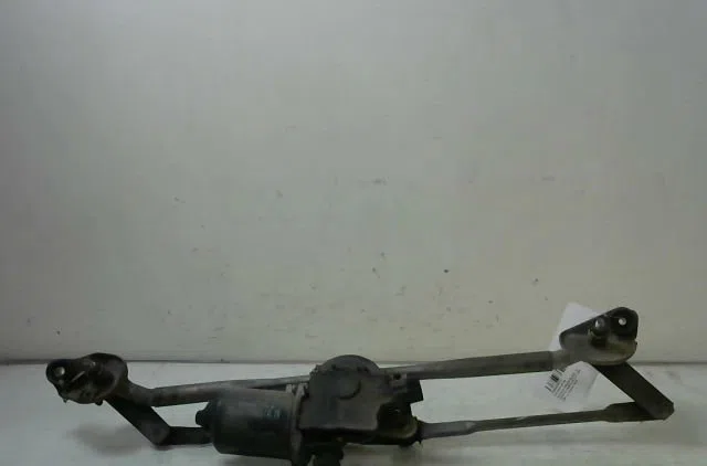 Moteur essuie-glace avant Toyota COROLLA (_E12_) 2.0 d-4d (cde120_) (2002-2006) occasion