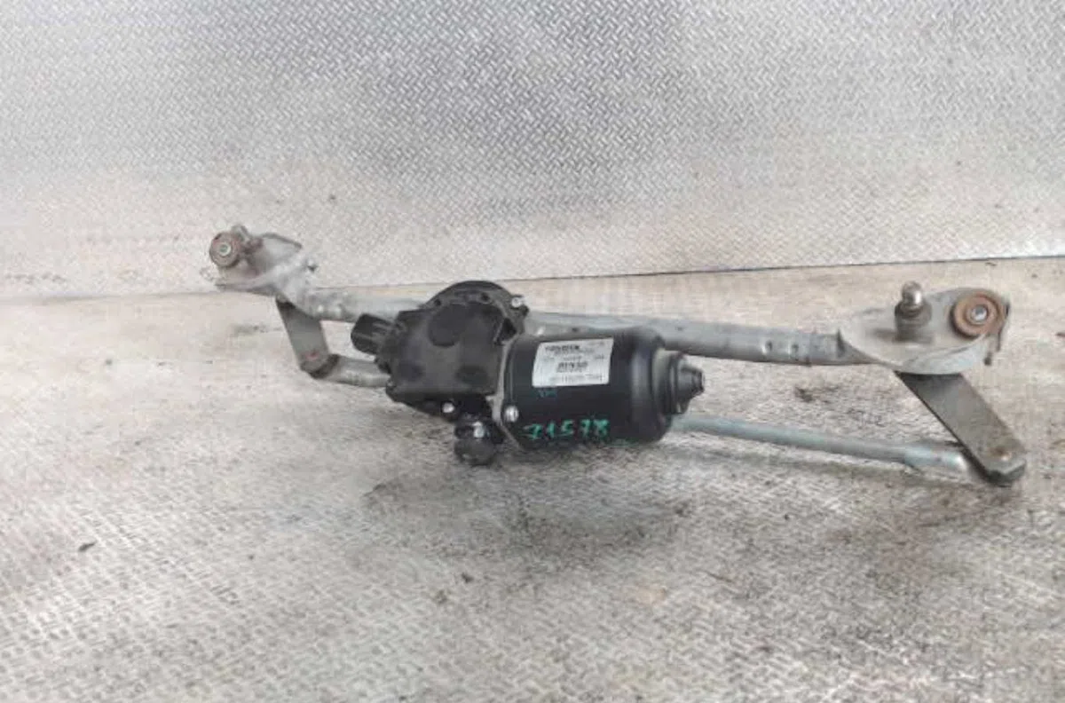 Moteur essuie-glace avant TOYOTA COROLLA VERSO 2  COROLLA VERSO 2 PHASE 2 occasion