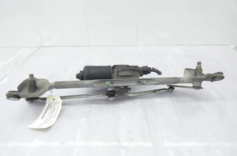 Moteur essuie-glace avant TOYOTA COROLLA VERSO 2 PHASE 1 occasion