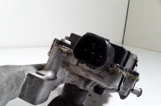 Moteur essuie-glace avant Toyota VERSO S (_P12_) 1.4 d4-d (nlp121_) (2010-2016) occasion