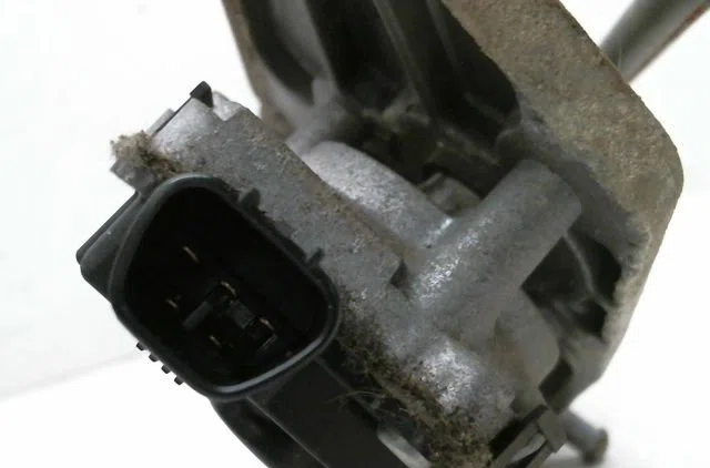 Moteur essuie-glace avant TOYOTA YARIS 1.0 VVT-I occasion